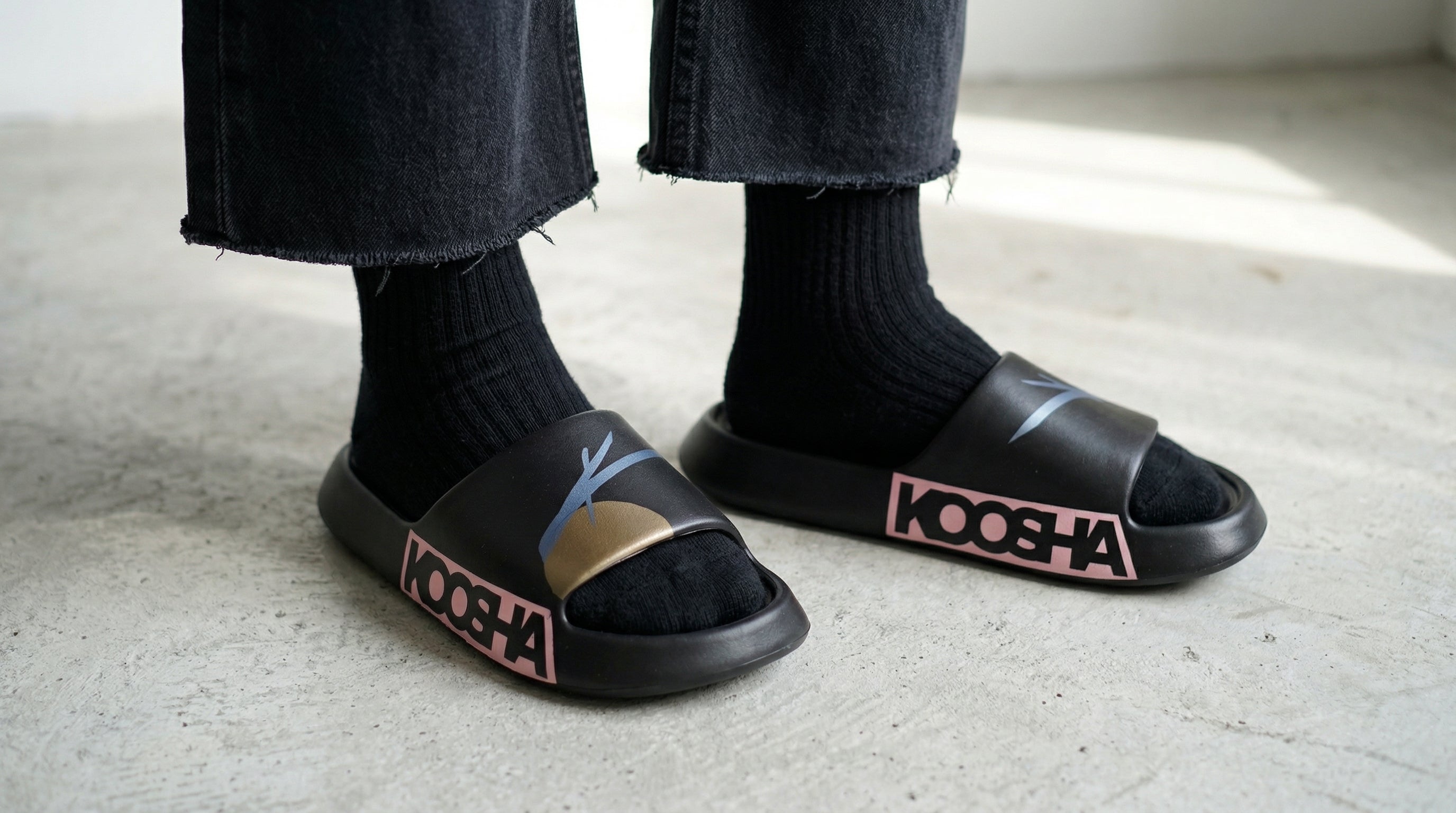 KOOSHA "BLACK MOON" Power Slides