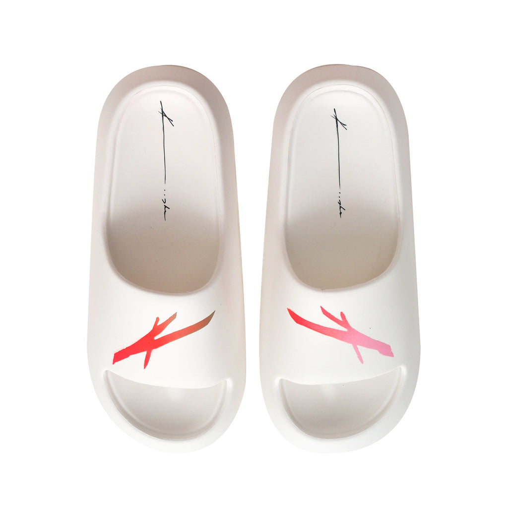 KOOSHA "White Shock" Slides